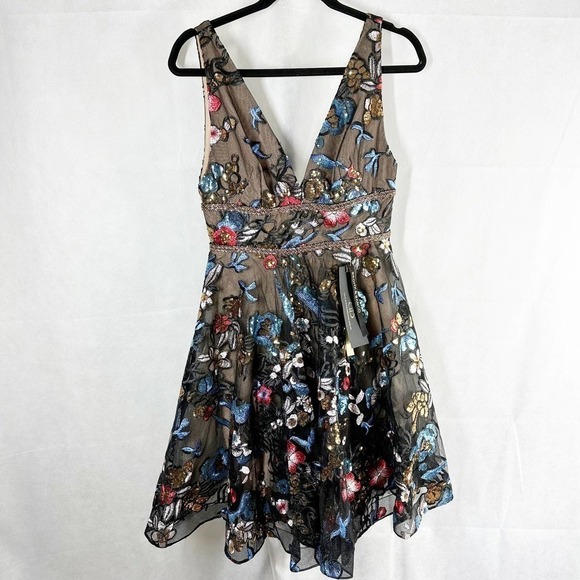 Bronx and Banco Paradise Flare Sequins Mini Formal Dress Size US 4 - Picture 1 of 15